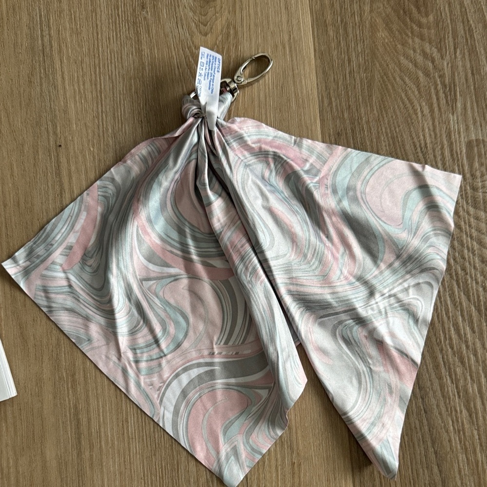 Norwex Pink and Gray Swirl Scarf Keychain